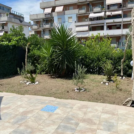 Il Rifugio Del Mare - Garden Marina شقة